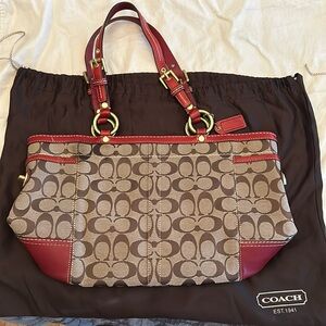Coach Shoulder Bag